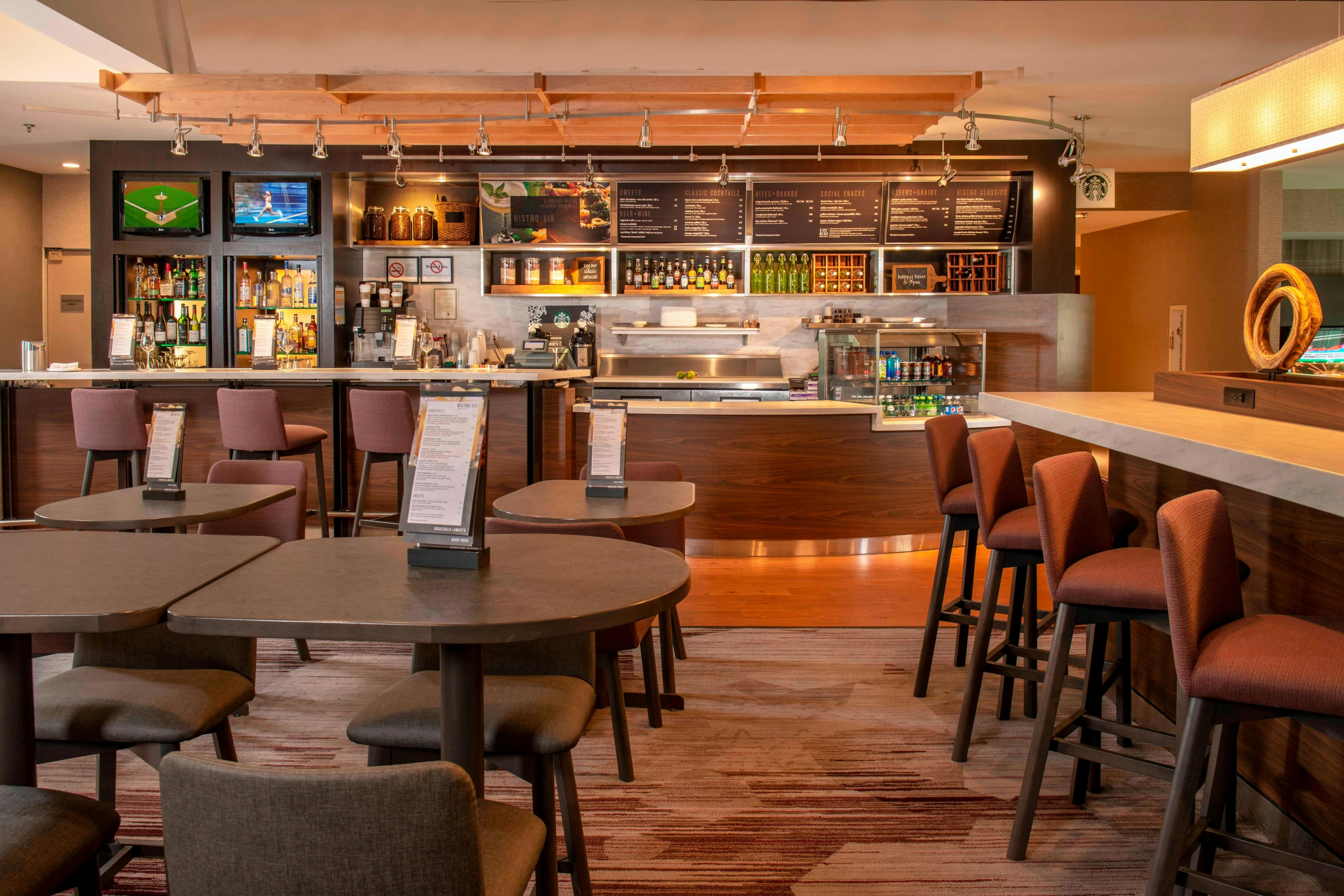 Courtyard By Marriott Rockville 11/25