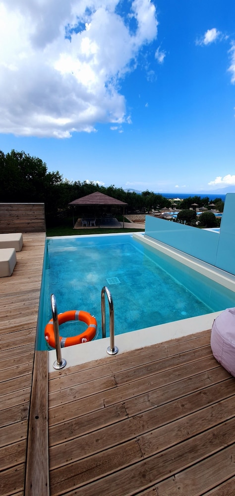 Elegance Luxury Executive Suites - Adults Only 49/58