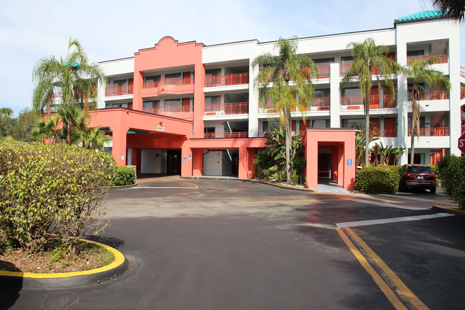 Boca Suites Deerfield Beach, SureStay Collection by Best Western FL 38/43