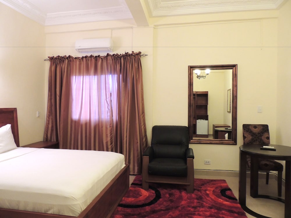 Bella Casa Hotel 16/50