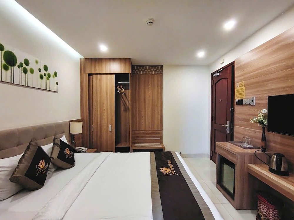 SUPERIOR, DOUBLE BED