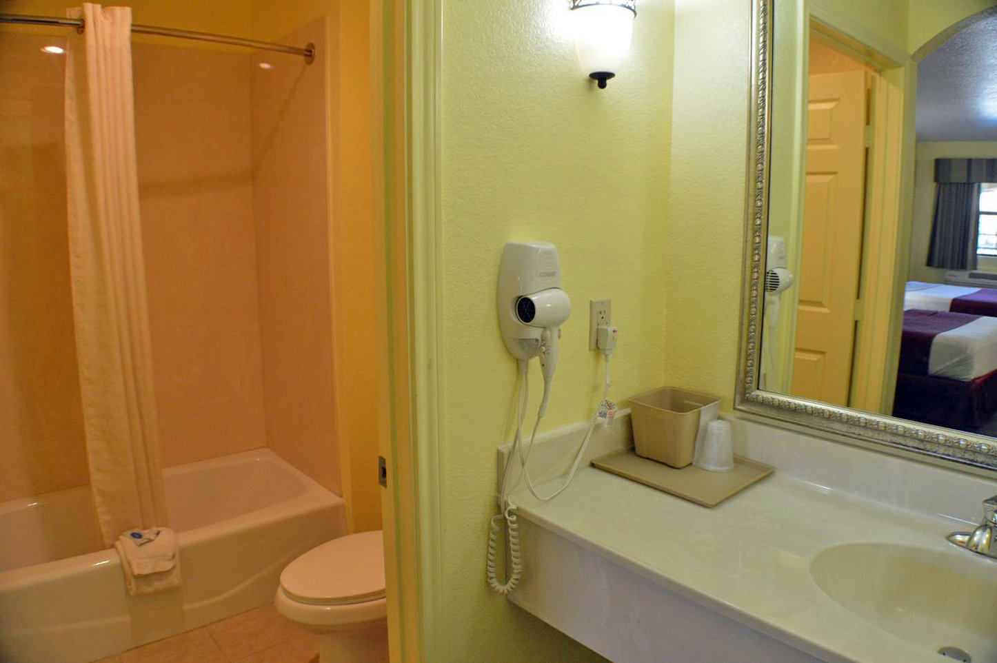 Scottish Inns Fort Worth 26/29