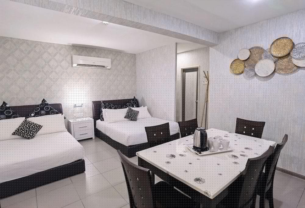 Pice Hotel 25/28