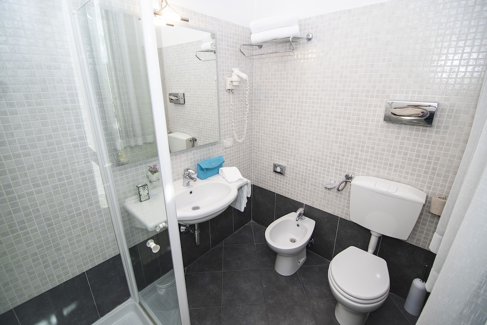 Hotel La Colonna 15/60