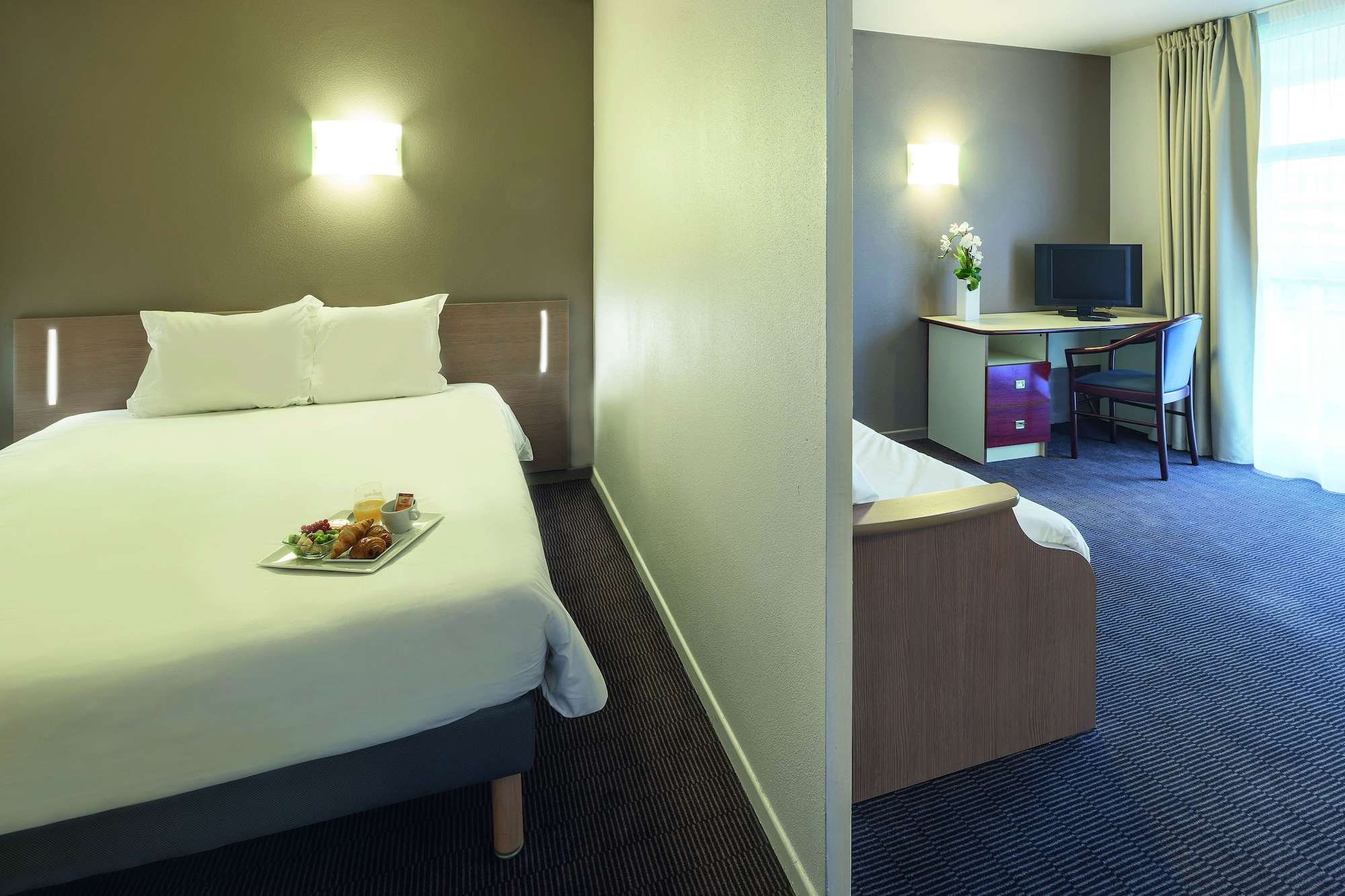 1 BEDROOM, PREMIUM, APARTMENT, DOUBLE BED, SOFA