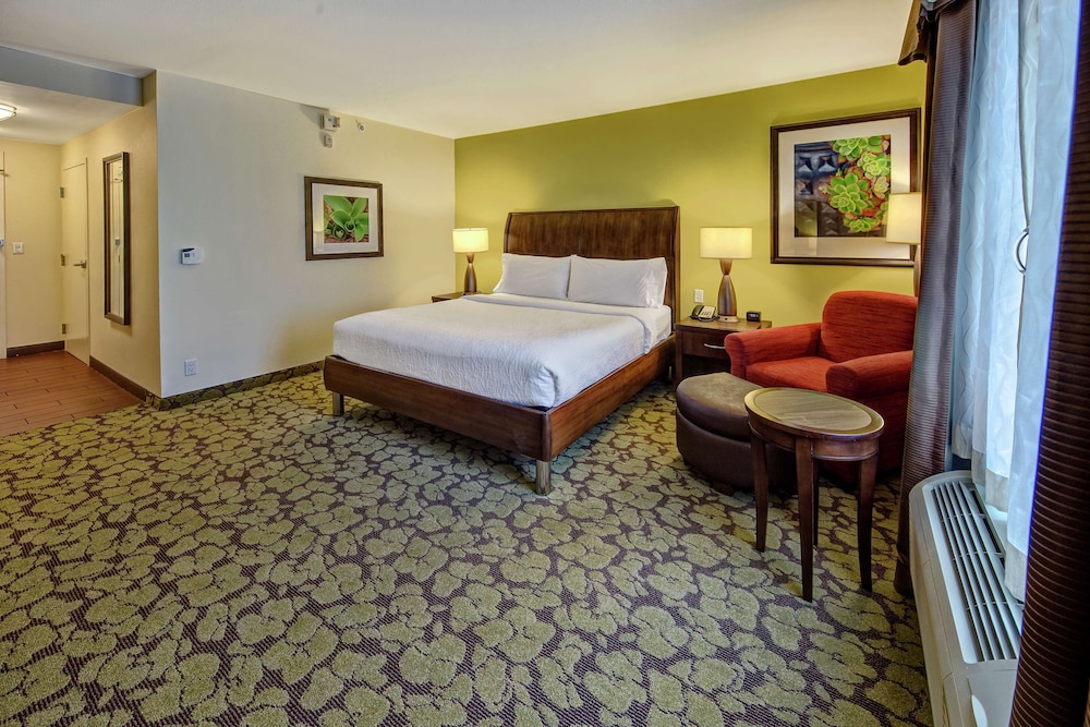 Hilton Garden Inn Memphis Wolfchase Galleria 13/50
