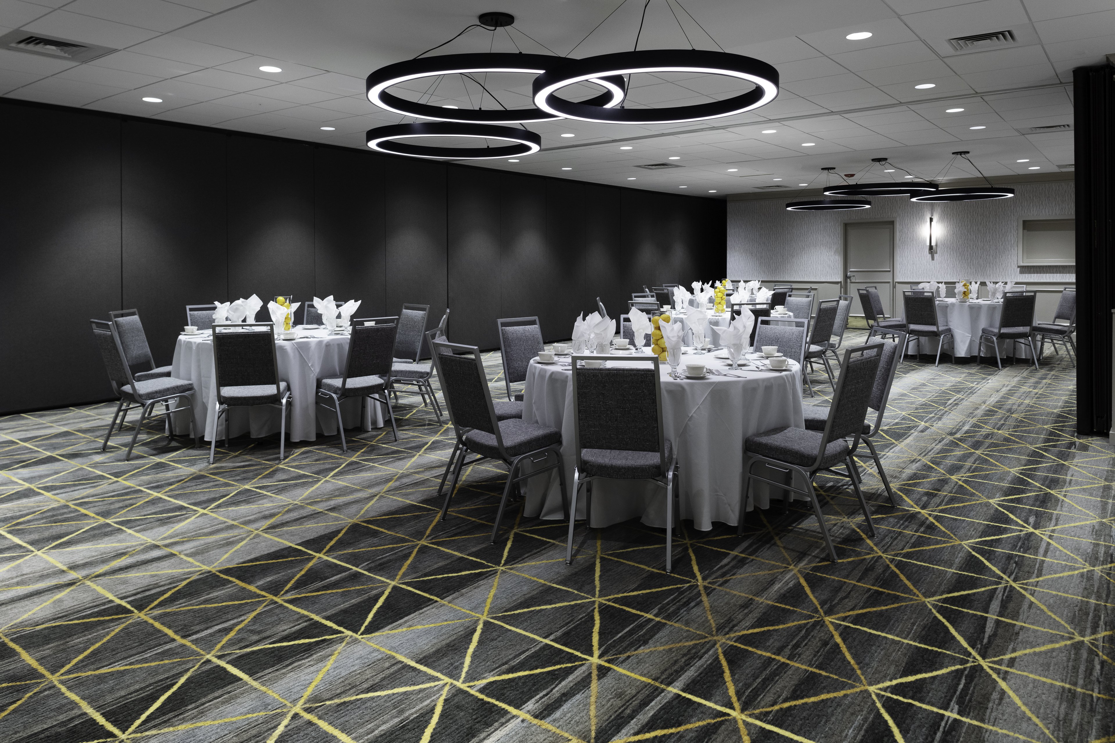 Holiday Inn Boston Dedham Htl And Conf Ctr 45/51