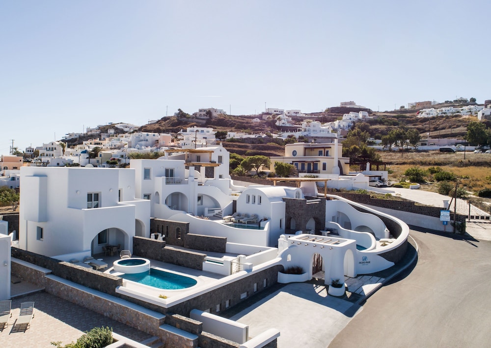 ACRO BLUE LUXURY VILLAS 38/60