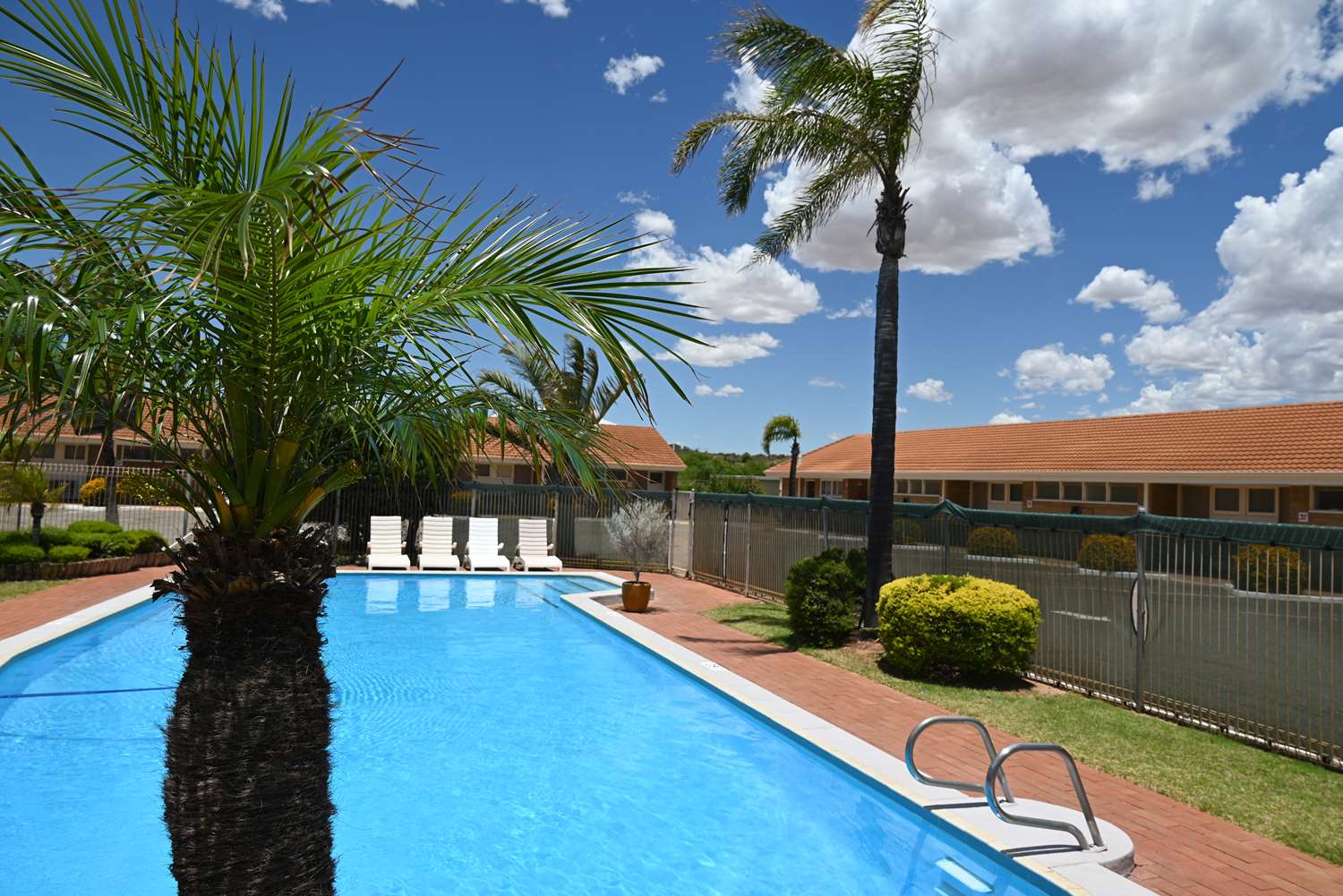 Hospitality Inn Geraldton SureStay Collection by Best Western 35/37