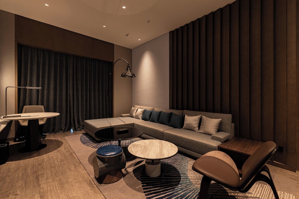 Renaissance Changzhou Wujin Hotel 21/38