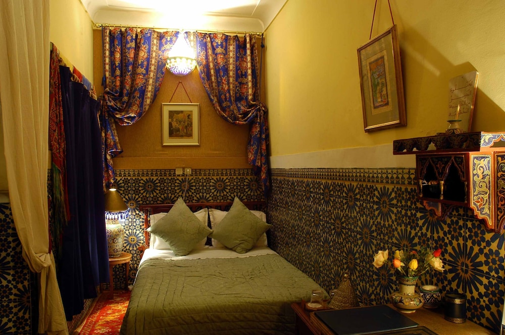 SUPERIOR, DOUBLE BED