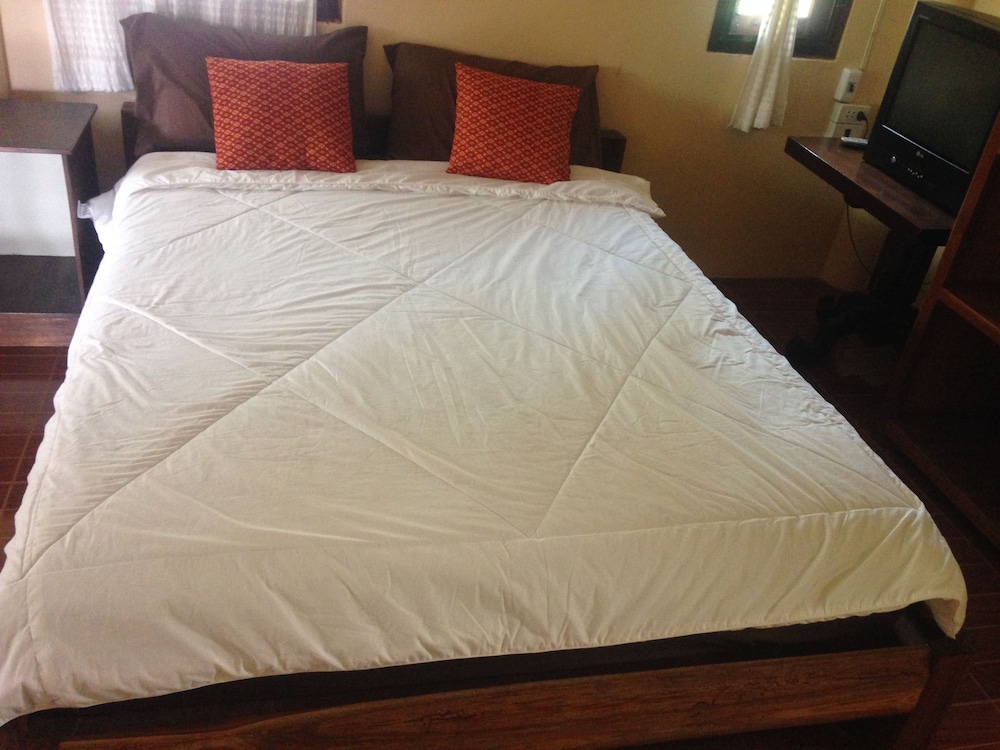 Pai Porpeang Guesthouse 23/50