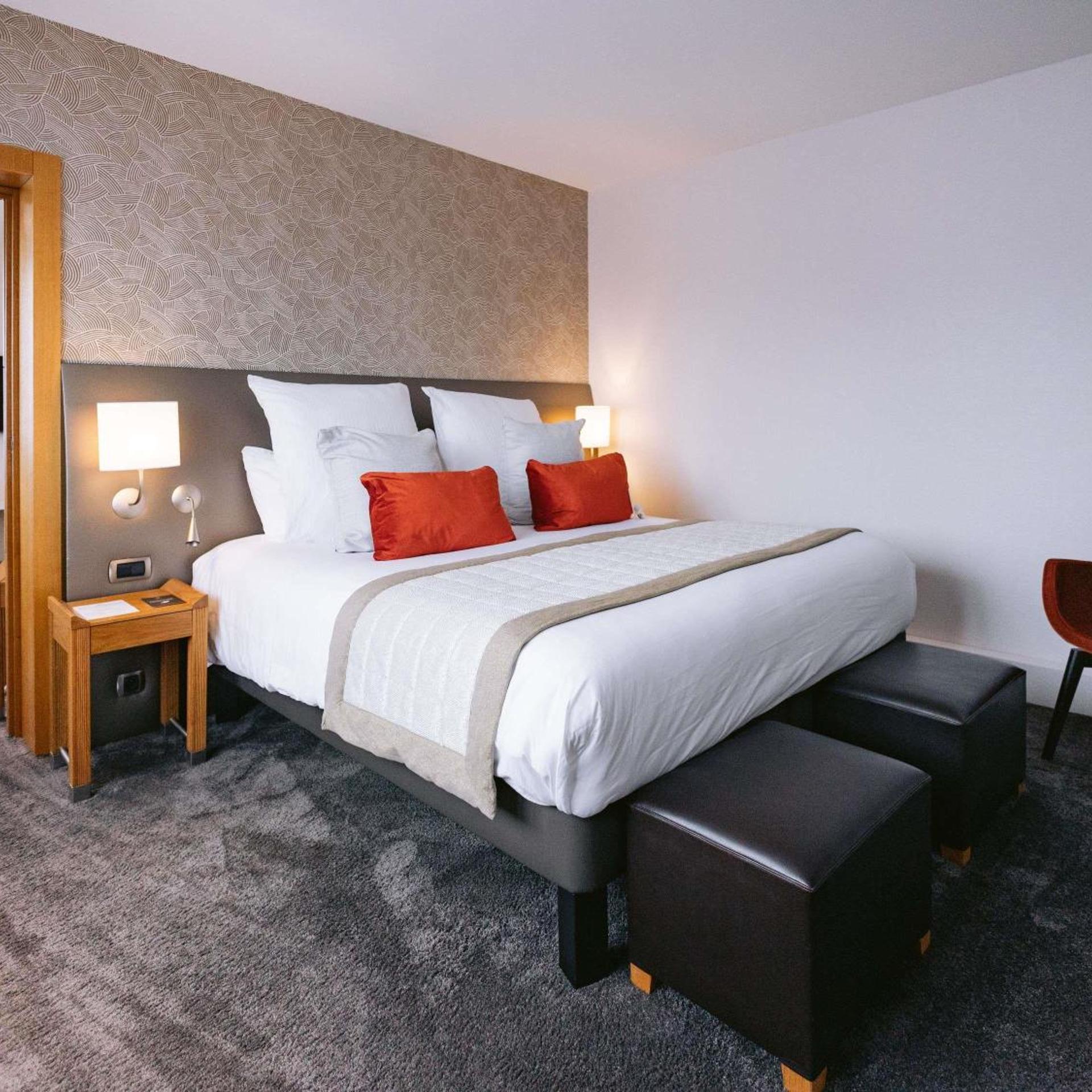 Family, Suite, King Bed, Sofa