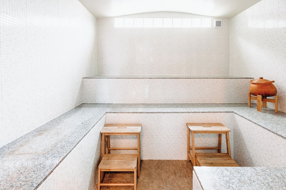 Cc S Hideaway Hotel 35/59