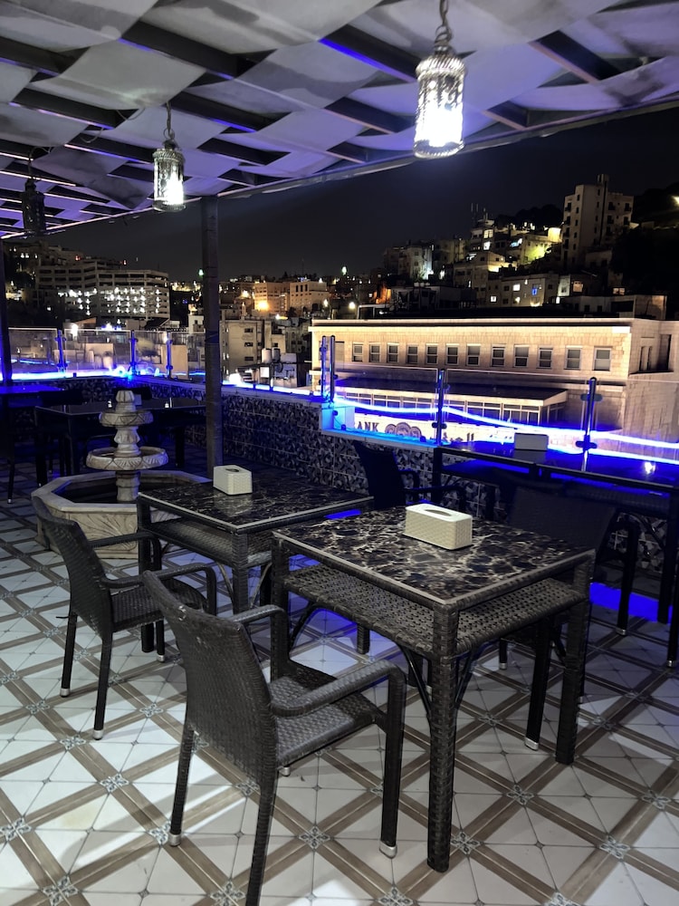 Hawa Amman Hotel 23/26