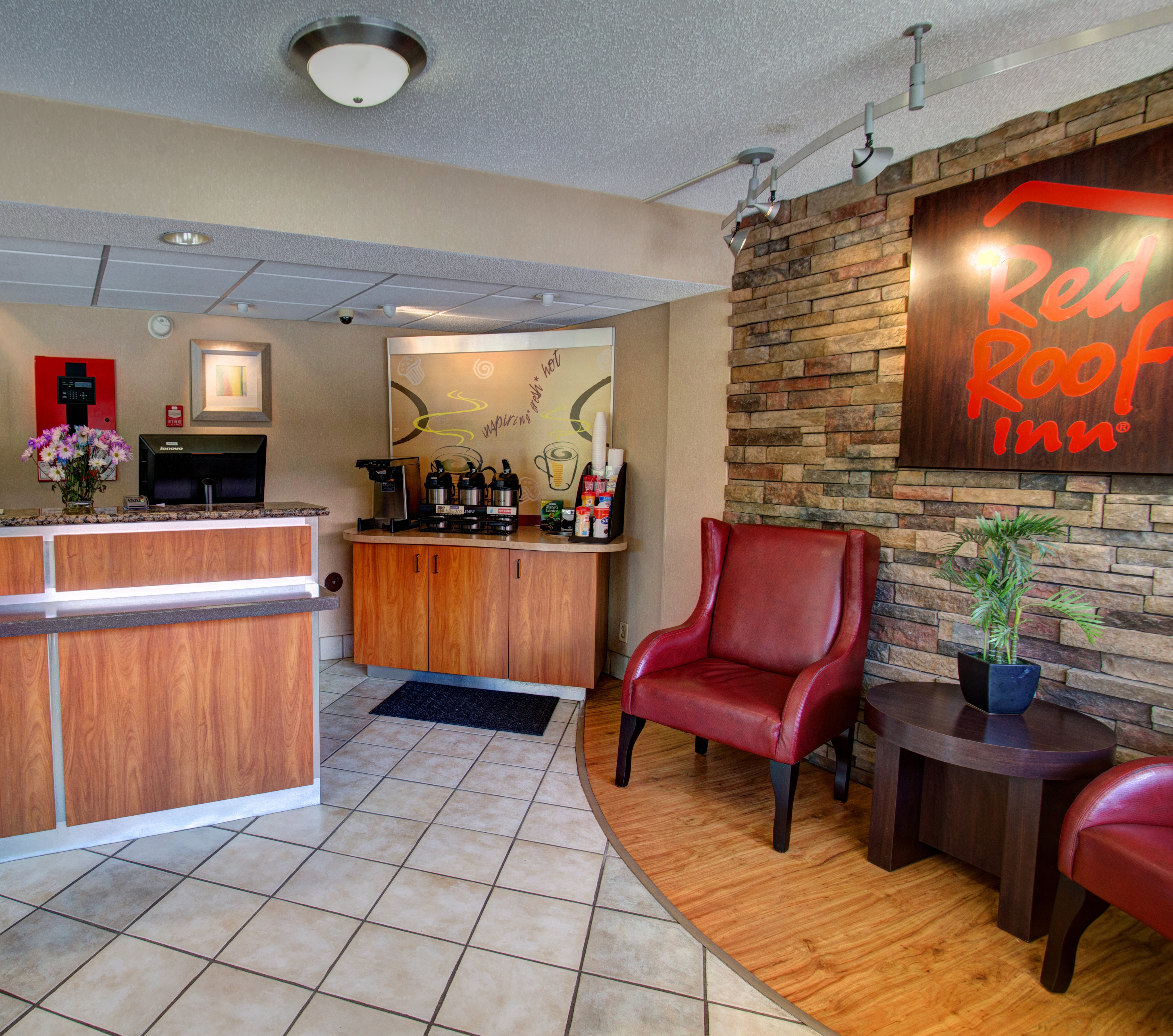 Red Roof Inn Pensacola - West Florida Hospital 5/28