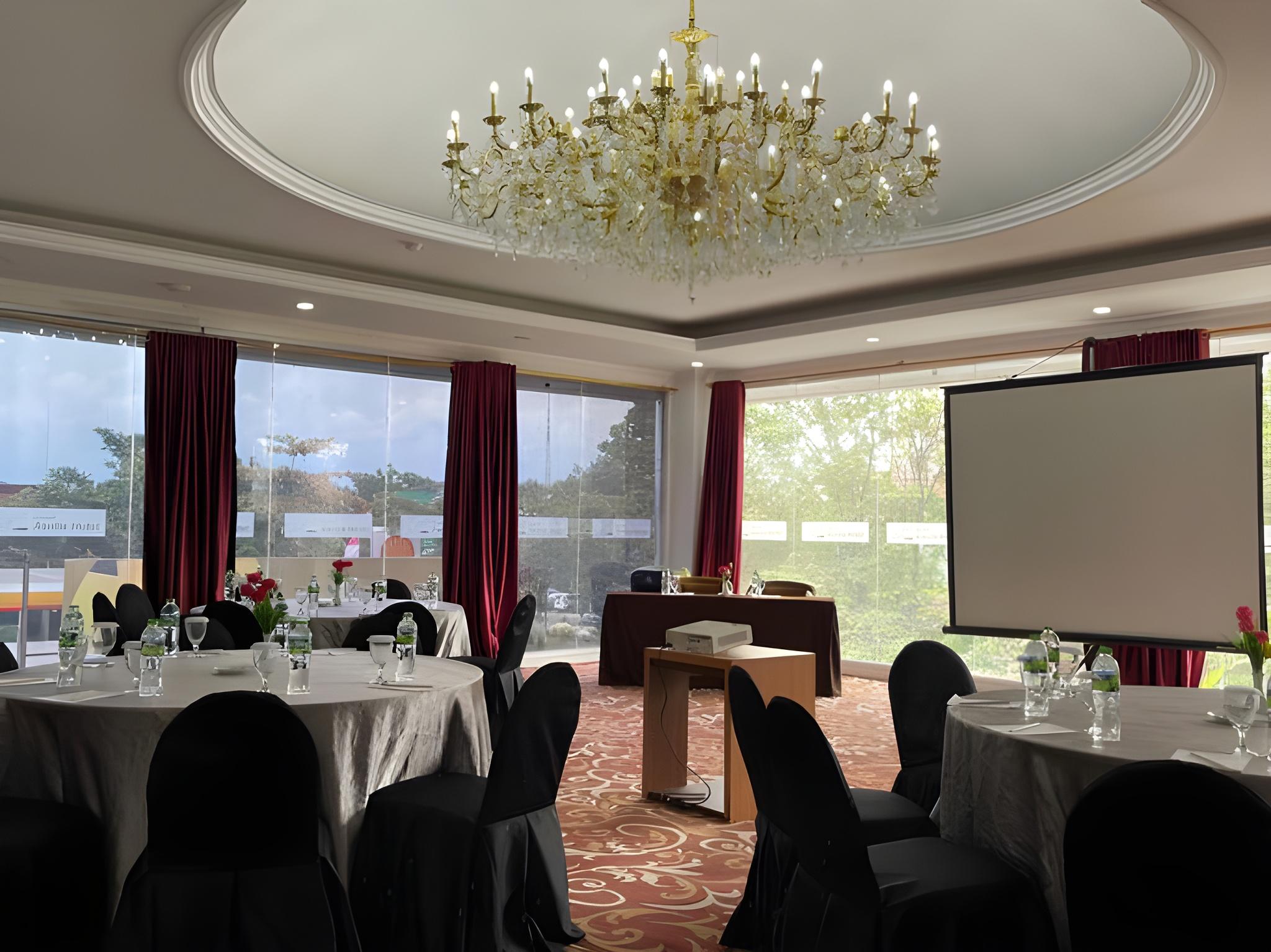 Grand Asrilia Hotel 27/50