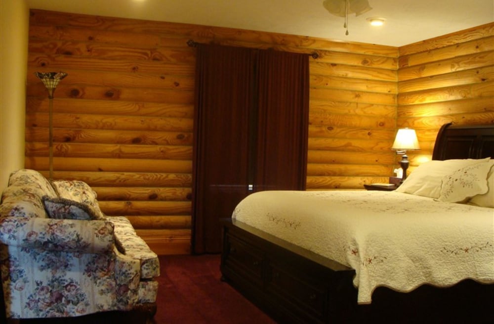 A Breath of Heaven Bed and Breakfast 9/50