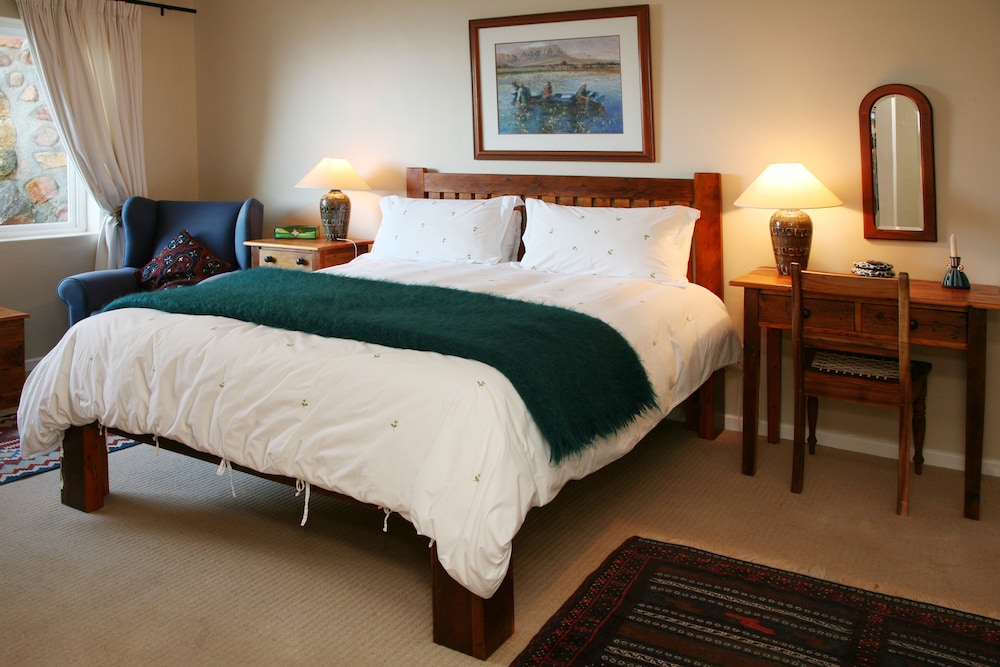 Room, Queen Bed, No Balcony