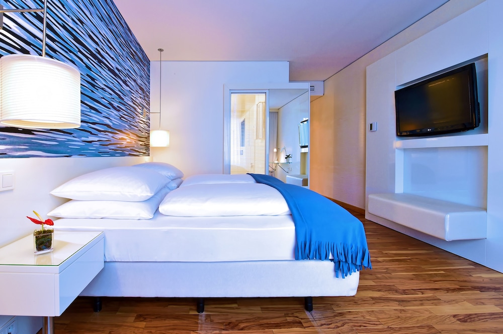 Pestana Berlin Tiergarten 23/85