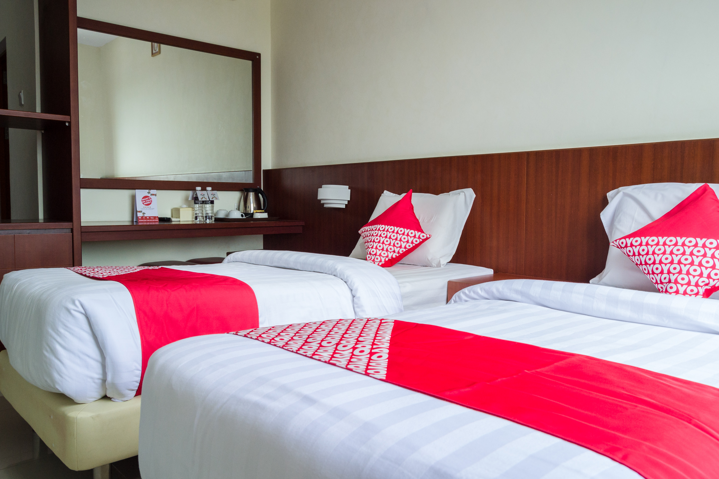 OYO 775 Aviari Hotel 20/50