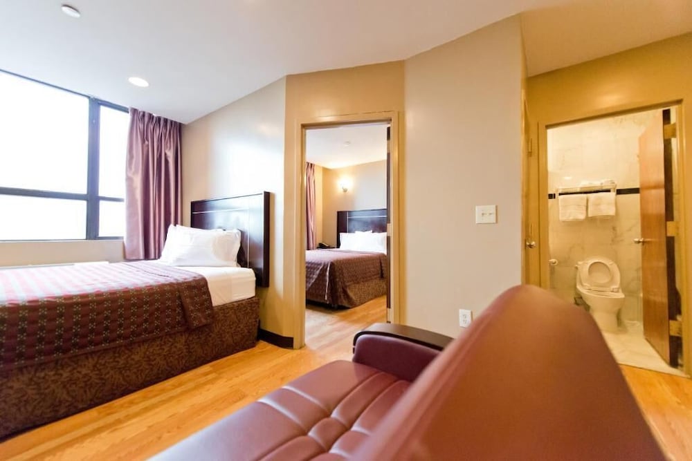 Super Lake Hotel 28/43