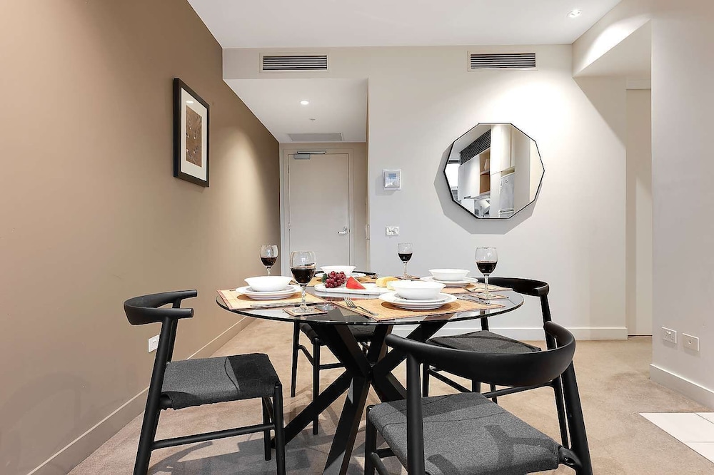 Freshwater Apartments - Corporate Keys 56/71