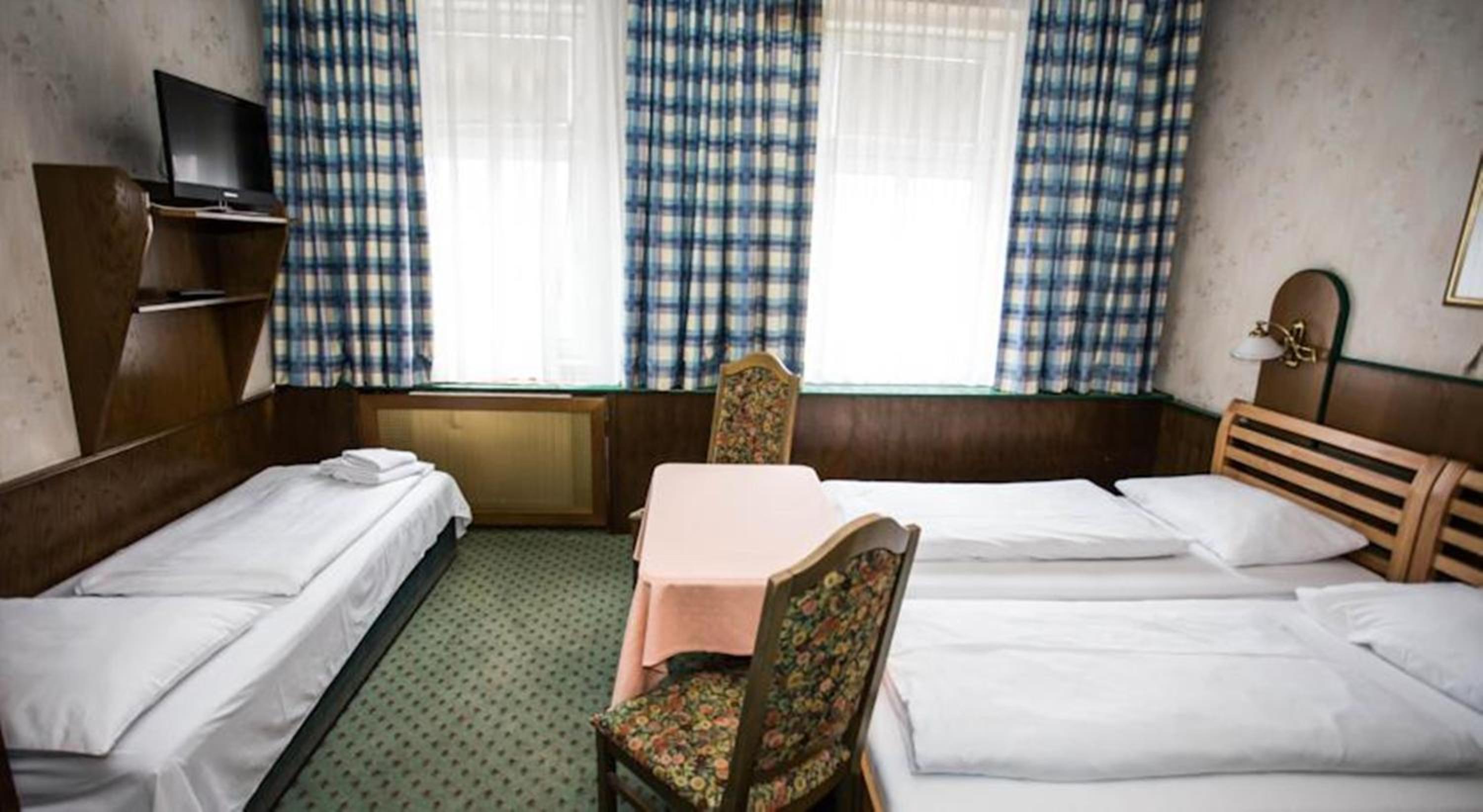 Hadrigan Hotel 15/69