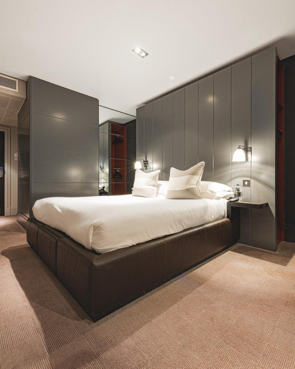 غرفة بسرير مزدوج، Dakota Eurocentral 5/10