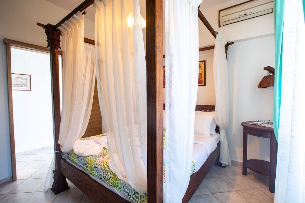 Kastro Hotel 14/50