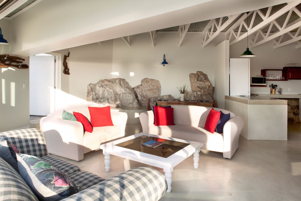 Plett Beachfront Accommodation 31/50