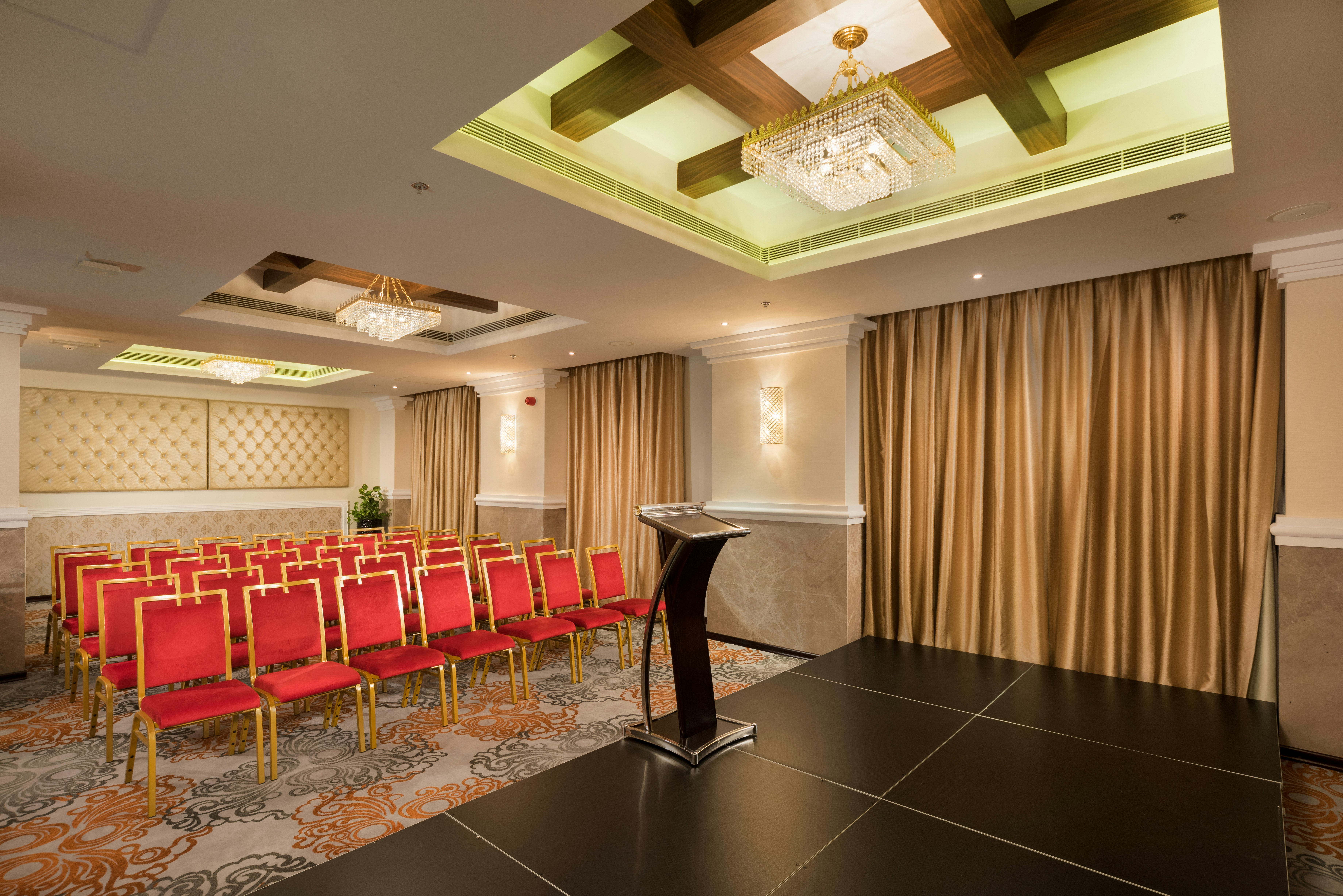 Centara Muscat Hotel Oman 12/80