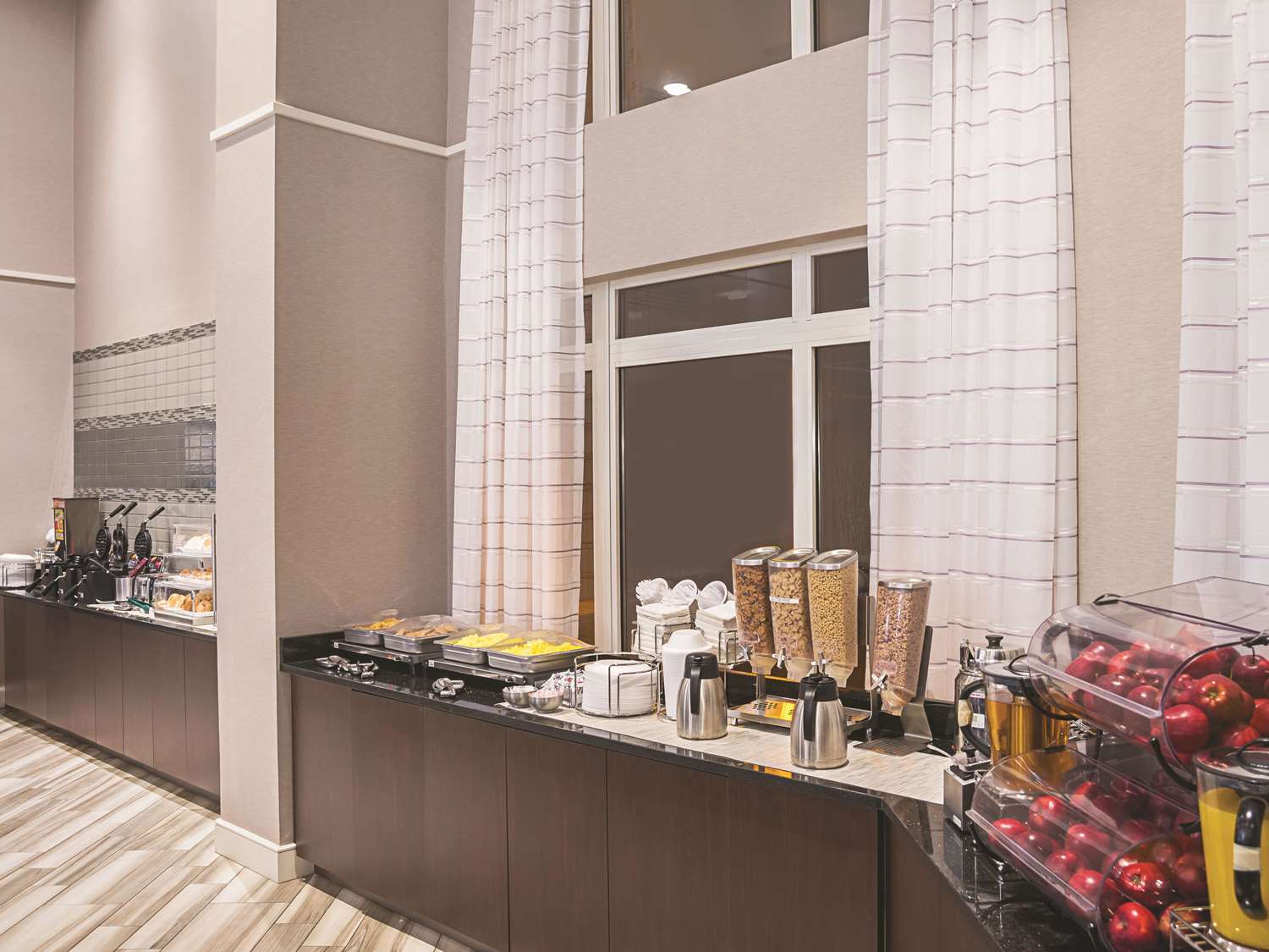 La Quinta Inn & Suites by Wyndham Flagstaff 7/51