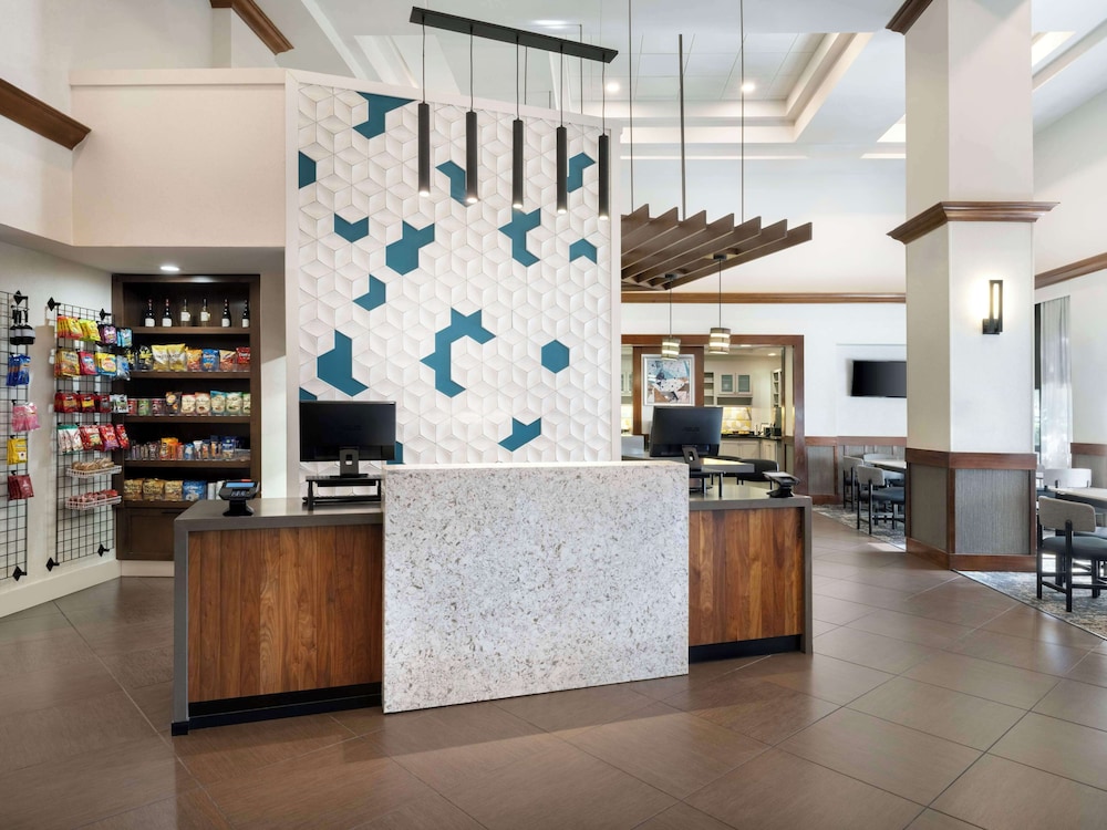 Hyatt Place Lakeland Center 6/63