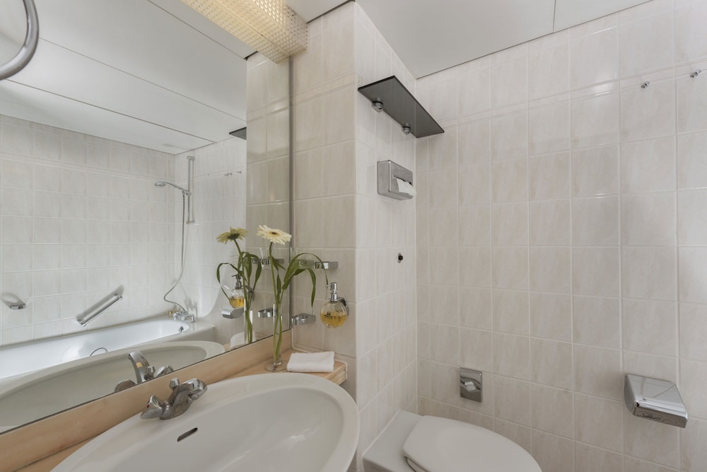 Maritim Hotel Bad Salzuflen 11/56