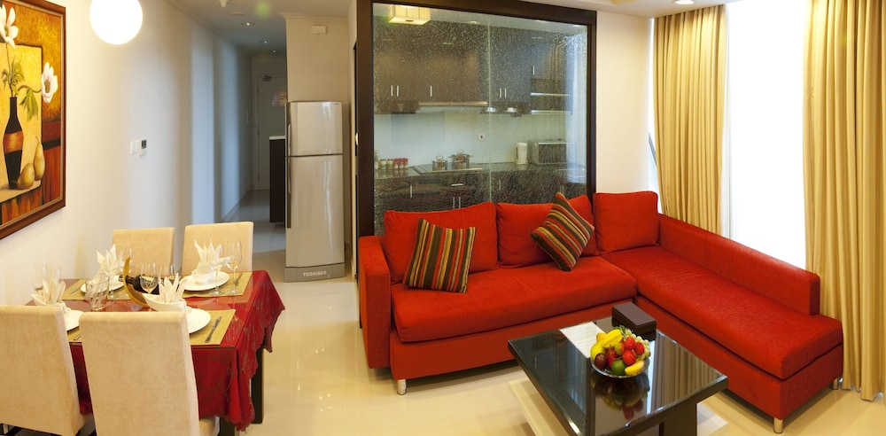 Mayfair Suites - Wmc Tower 51/70