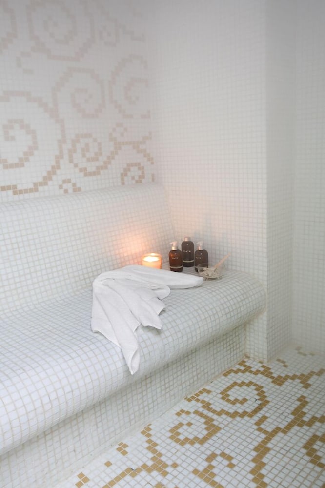 Banksia Boutique 31/49