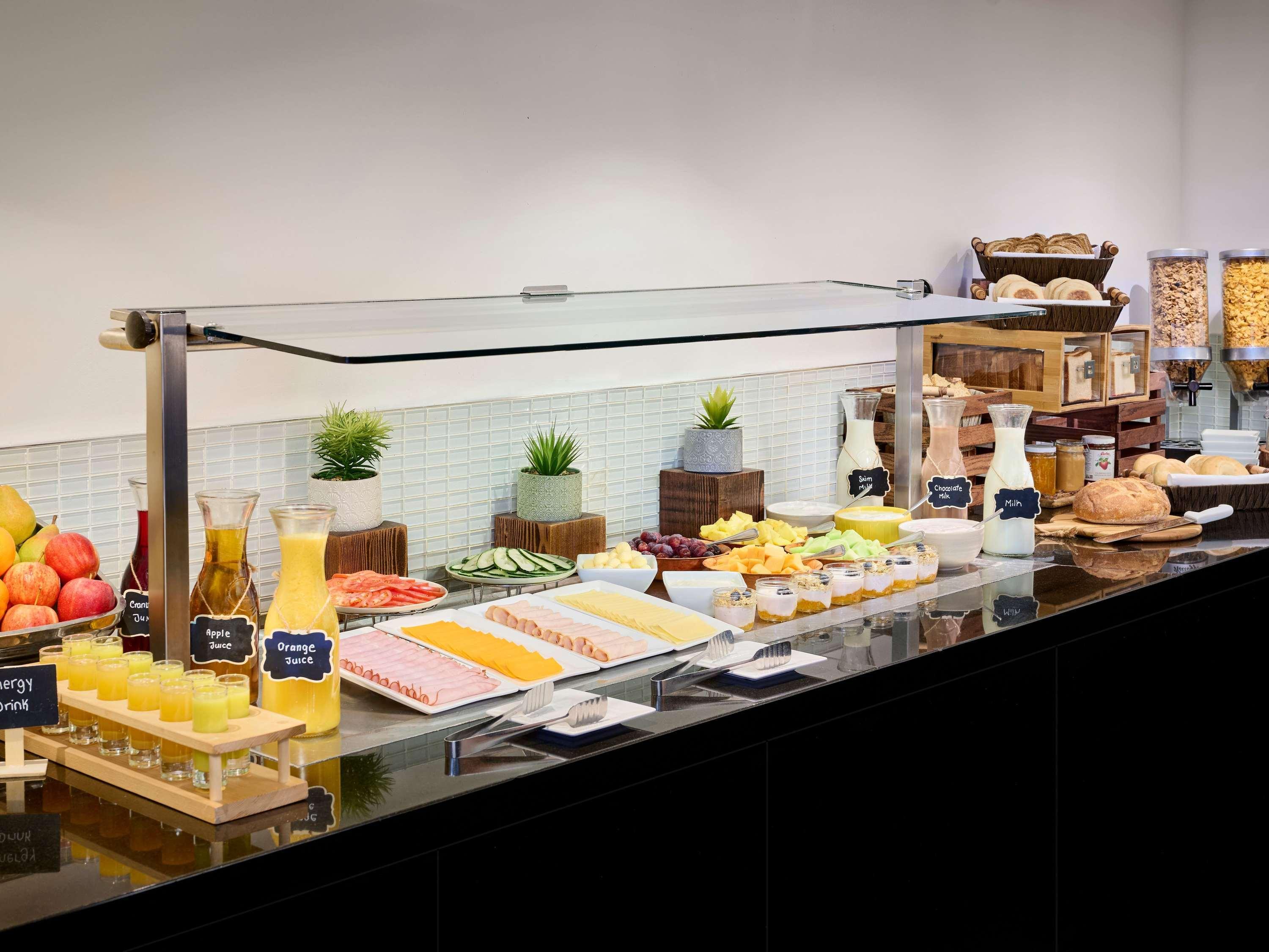 Restaurant-cafeteria