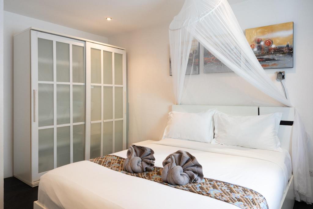 3 Bedrooms, Apartment, King and Queen and Twin Beds, Pool Access