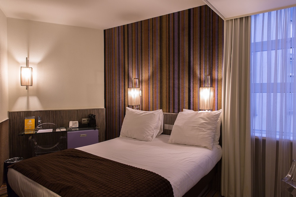 STANDARD, DOUBLE BED, COURTYARD VIEW