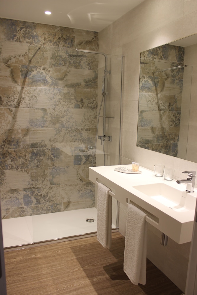 Hotel Canelinas 33/33