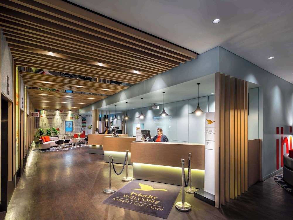 ibis Melbourne Hotel and Apartments 6/70