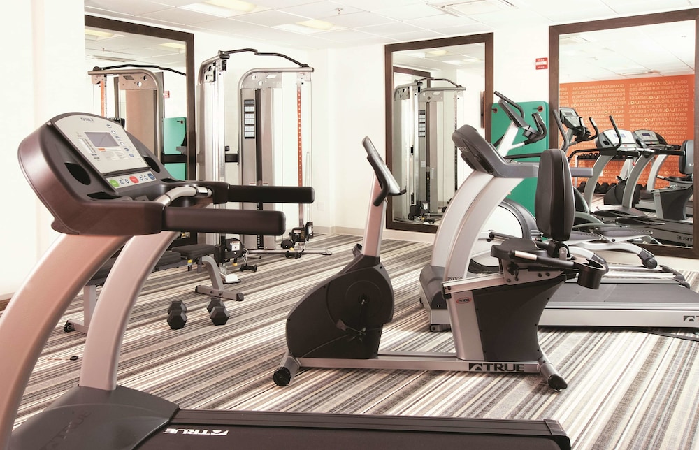La Quinta Inn & Suites by Wyndham Atlanta Airport North 35/60