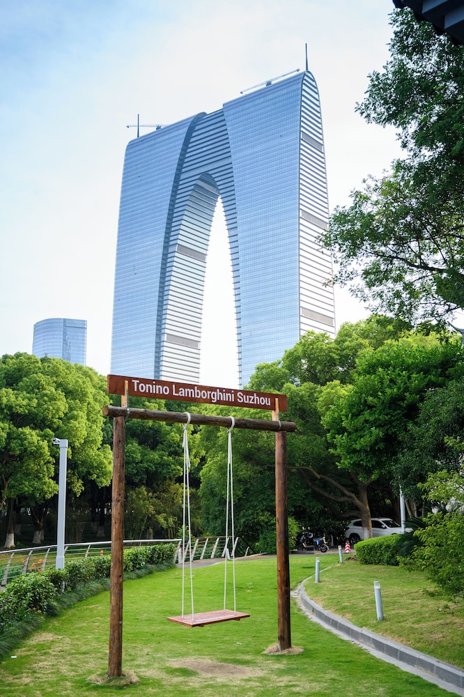 Tonino Lamborghini Hotel Suzhou 34/50