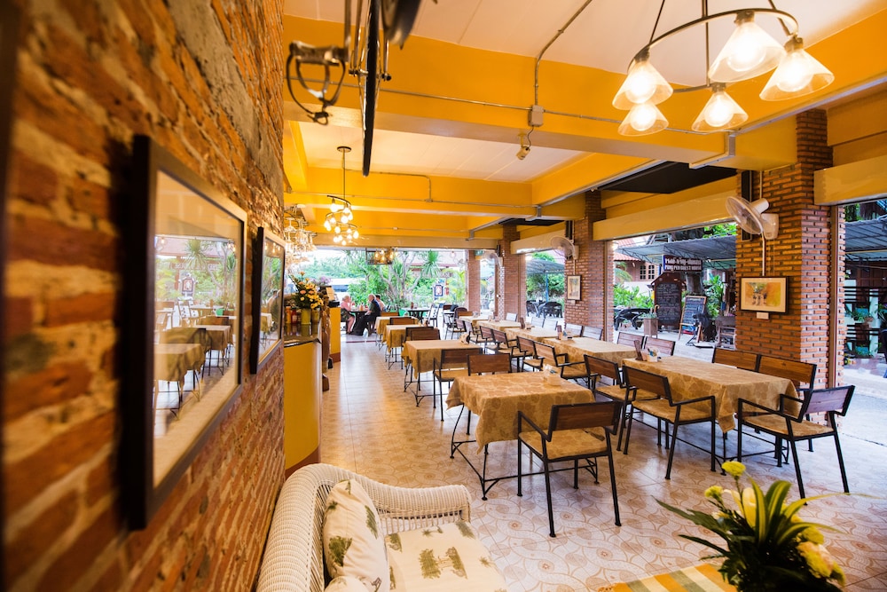 Pongphen Guesthouse 60/72
