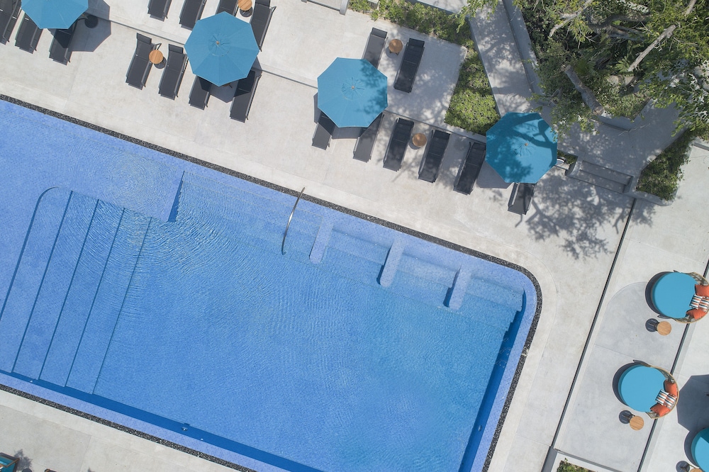 Avani Chaweng Samui Hotel and Beach Club 15/35