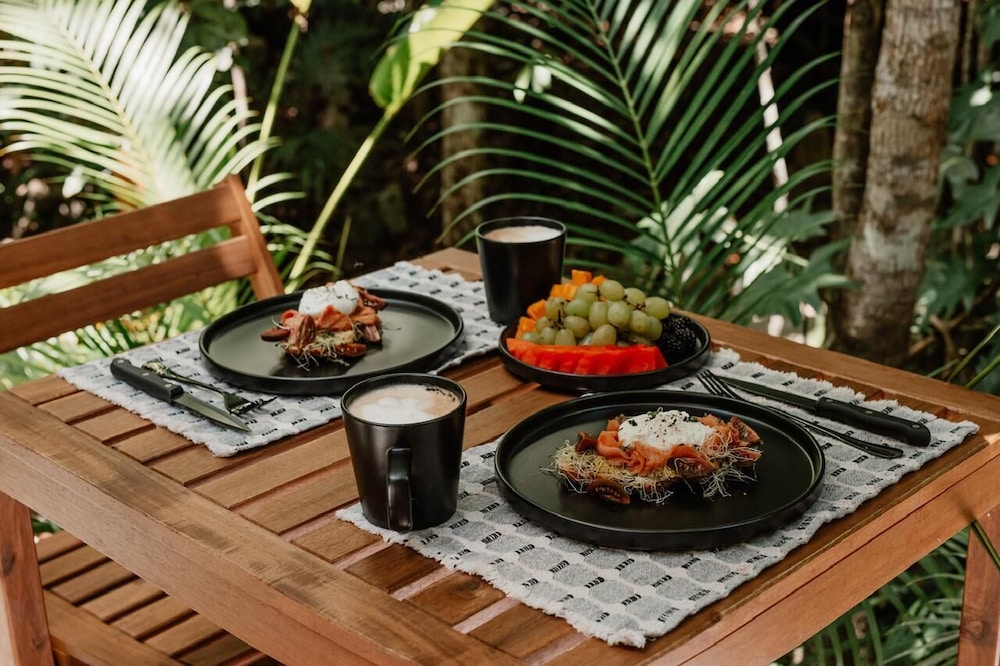 SOTA Human Space Retreat Centre & Wellness Adults Only 34/50