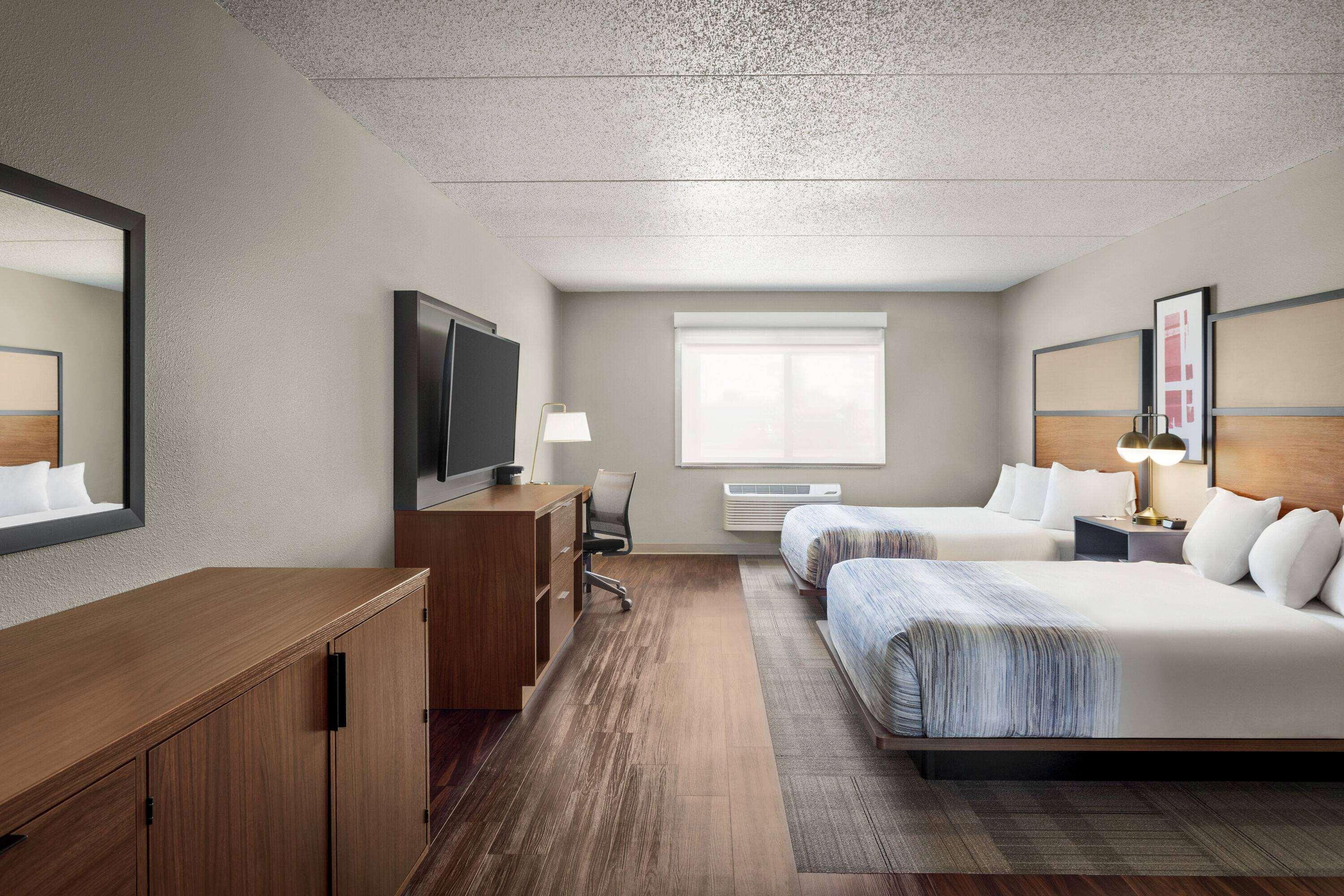 Suite, 2 Queen Beds, Americinn By Wyndham Rapid City 2/2
