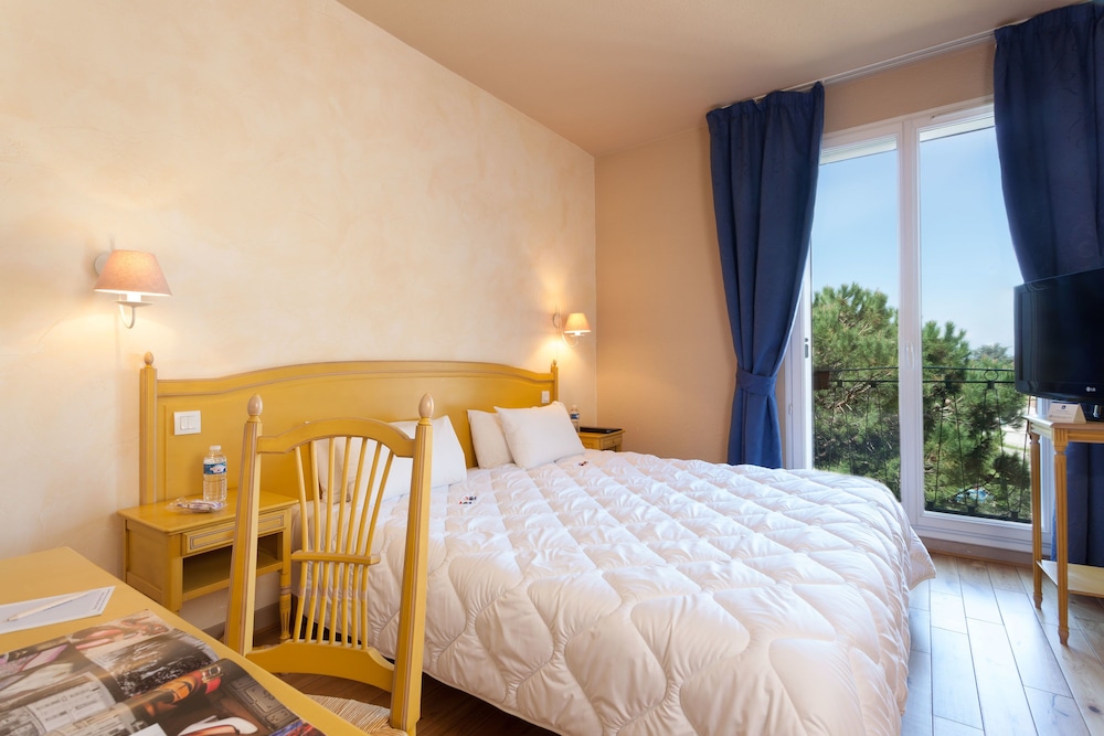 Hotel Les Vignes Blanches 17/60