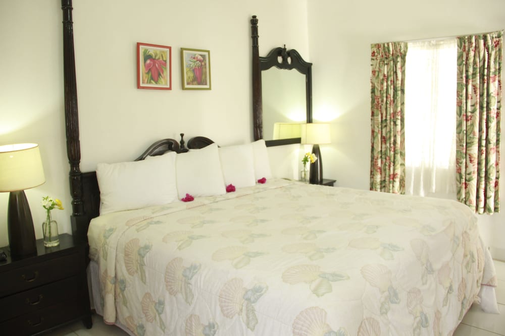 Gem Holiday Beach Resort 17/69